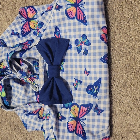 SWIMSUIT 🩱 4T girls - Picture 5 of 5